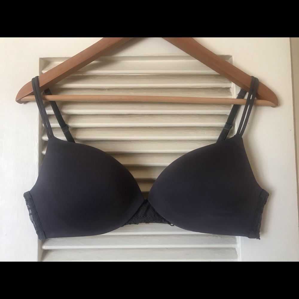Gap Body tshirt bra 34C